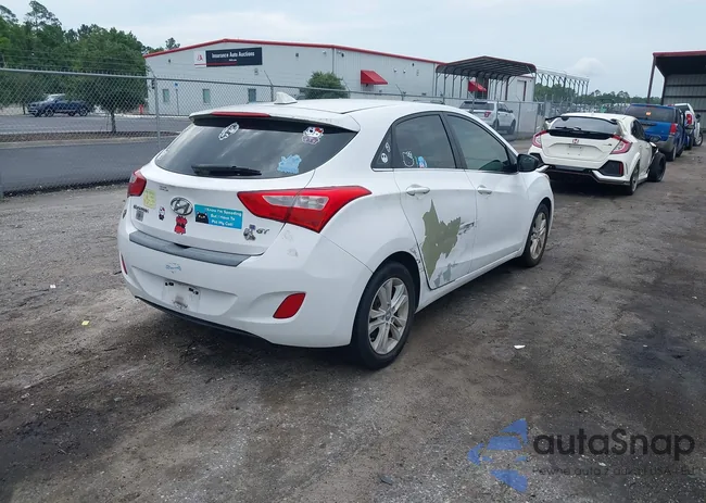 KMHD35LE8DU126422: 42808913