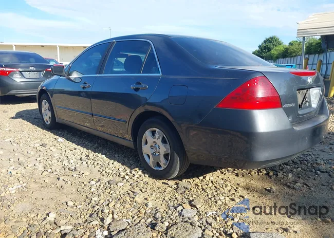 1HGCM56477A064552: 42810247