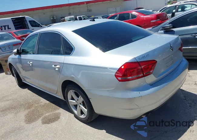 1VWBH7A32CC058081: 42810254