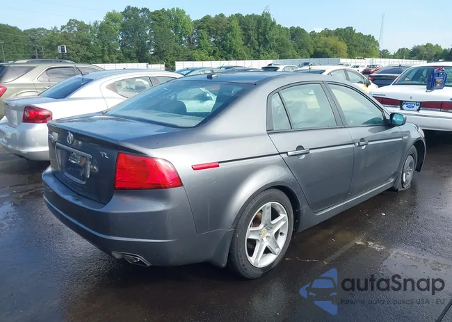 19UUA66235A077670: 42810275