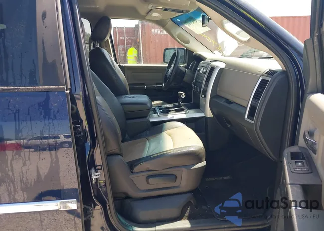 1C6RD7GT2CS270447: 42810398