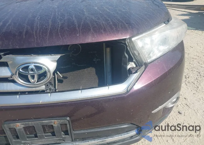 5TDBK3EH2BS064141: 42810435