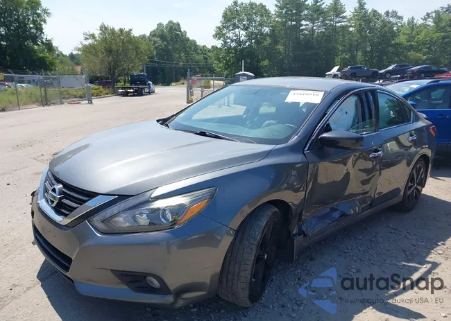 1N4AL3AP5HC181623: 42810510