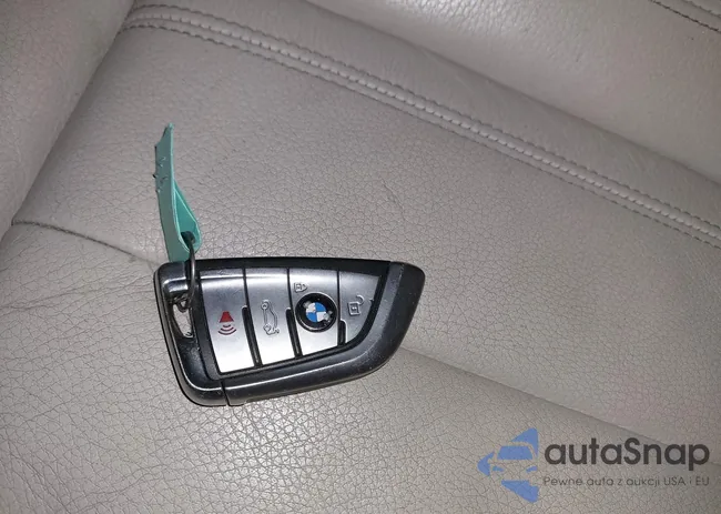 5UXKR0C53E0K42938: 42809668