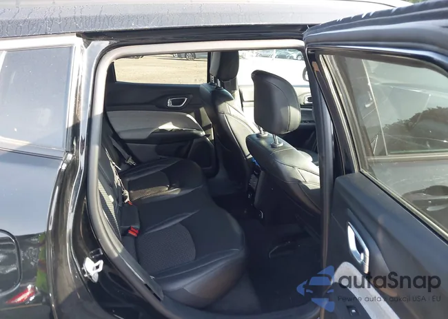 3C4NJDBN9RT117417: 42809682