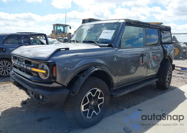 1FMEE5BP2NLA82118: 42809727