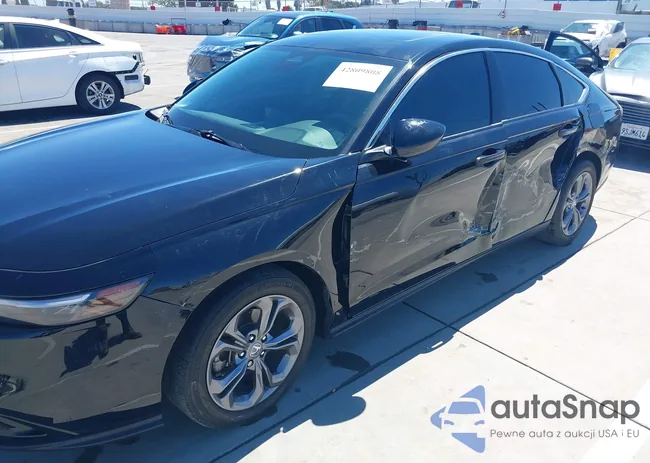 1HGCY1F39RA004490: 42809808