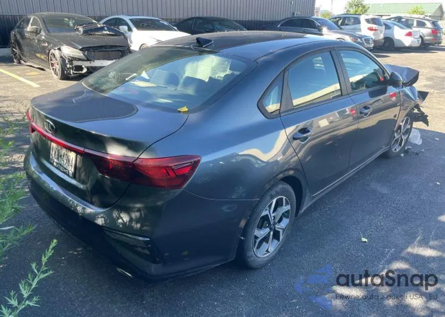 3KPF24AD0ME337617: 42809856