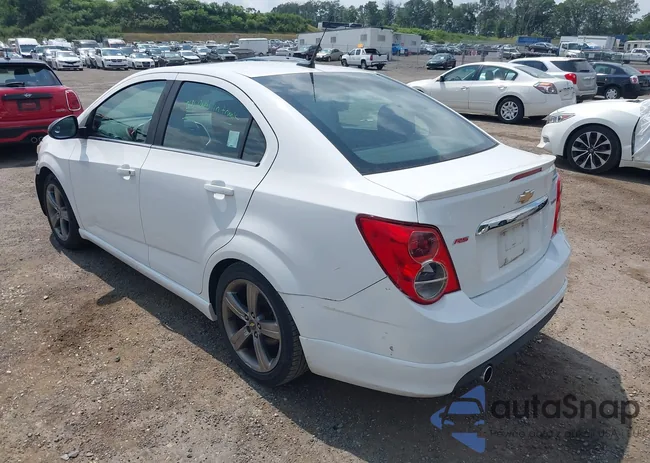 1G1JG5SB6E4230145: 42810925