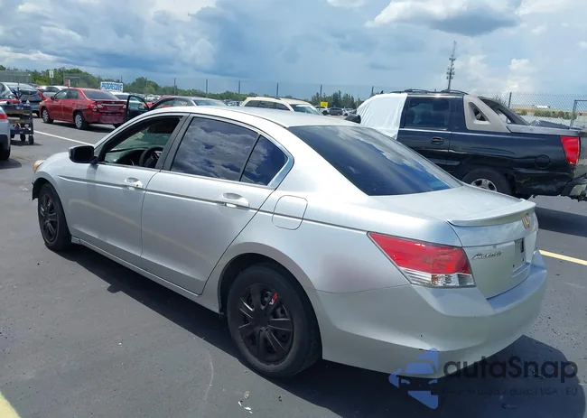 JHMCP26338C057937: 42811036