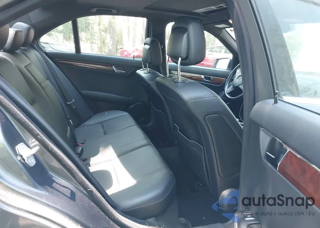 WDDGF8BB3BR143300: 42811061