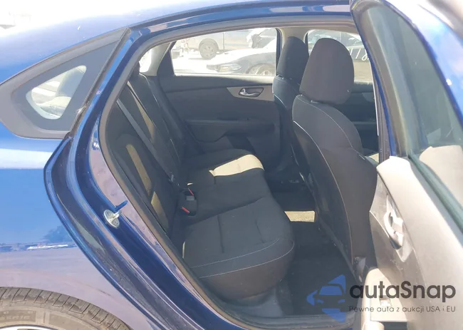 3KPF24AD3KE060393: 42811202