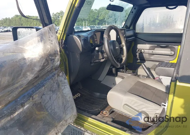 1J4FA24148L610039: 42811255