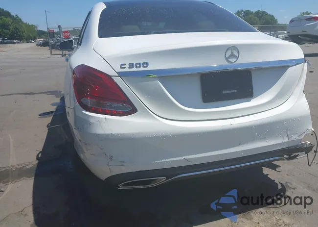 WDDWF4JB7GR111740: 42811403