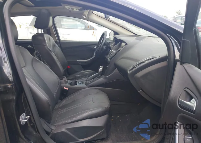 1FADP3J26DL182540: 42810631