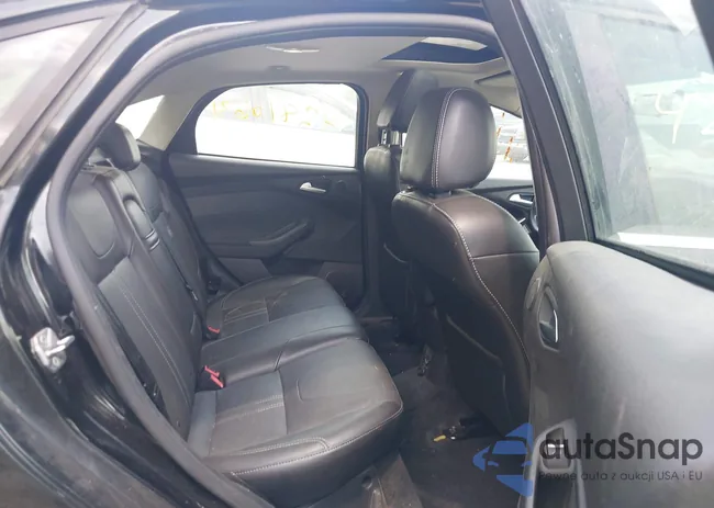 1FADP3J26DL182540: 42810631