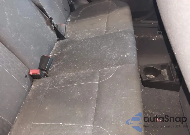 3FADP4EJ7KM150747: 42810693