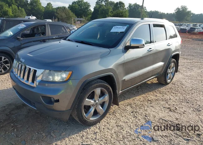 1C4RJECG4DC588189: 42810734