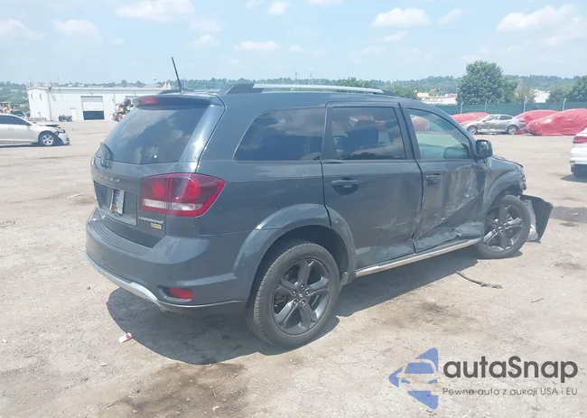 3C4PDCGG0JT490225: 42810771