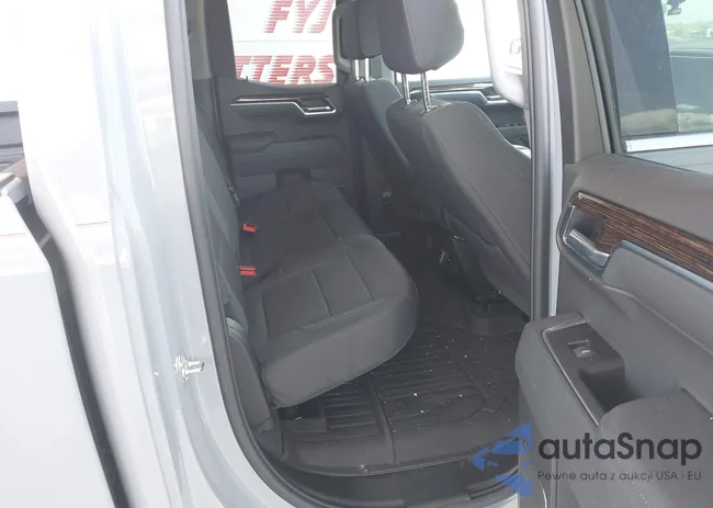 1GTRUBED1SZ204761: 42810840