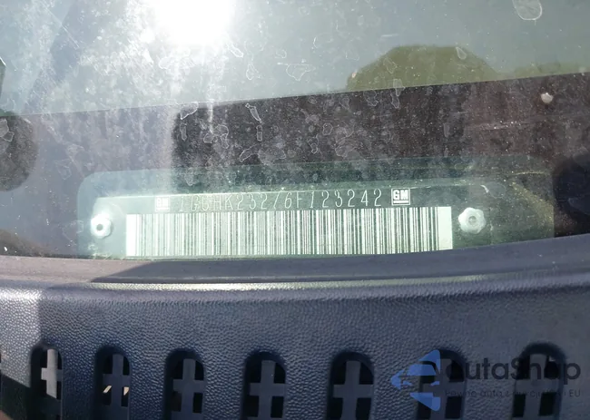 1GCHK23276F123242: 42810852