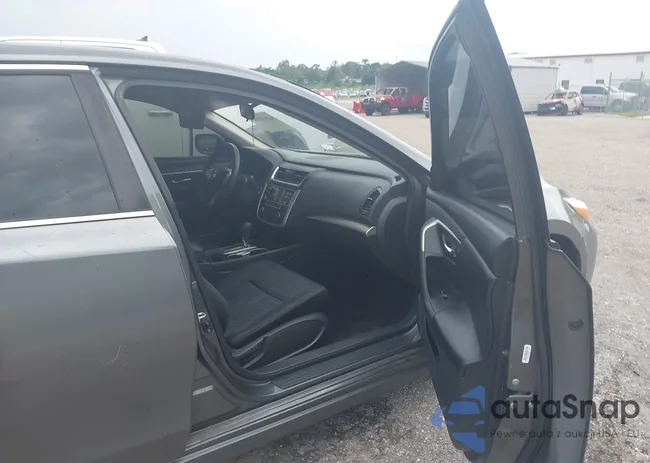 1N4AL3AP0GN361563: 42810904