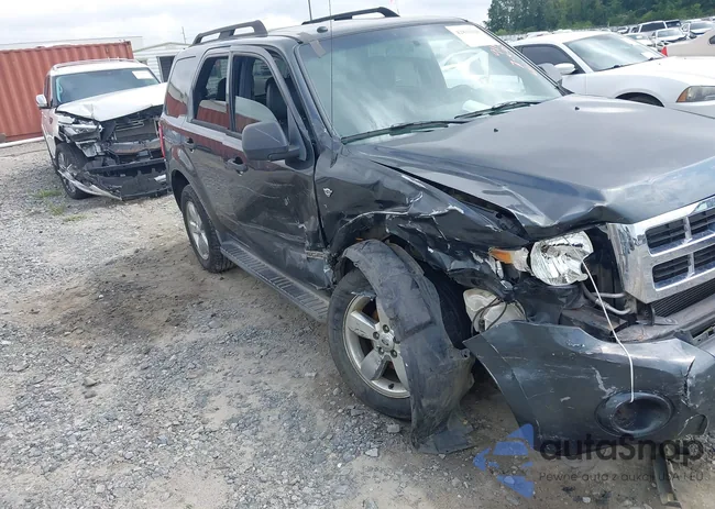 1FMCU03138KE21955: 42811918