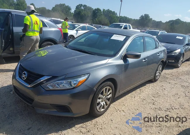 1N4AL3AP1JC155350: 42811977