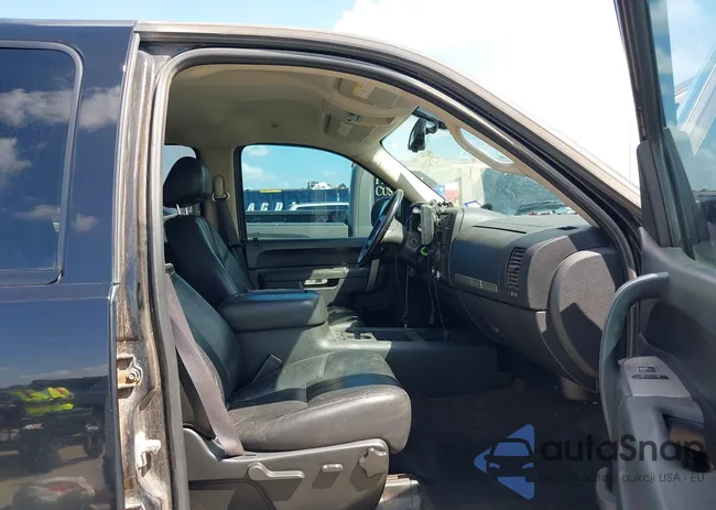 1GC4KXB60AF112060: 42812054