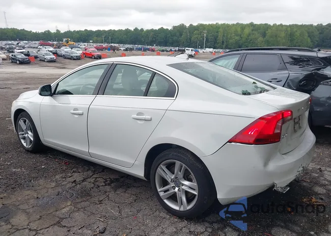 YV1612FS8E2277450: 42812105