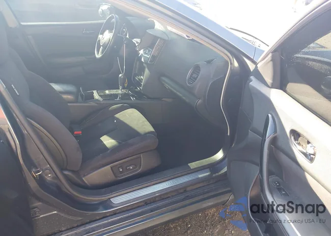 1N4AA5AP7AC865161: 42812116