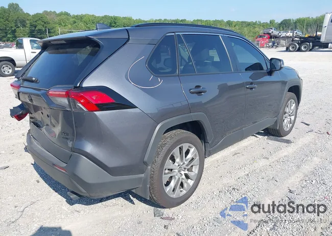 2T3A1RFV1RC430770: 42812189