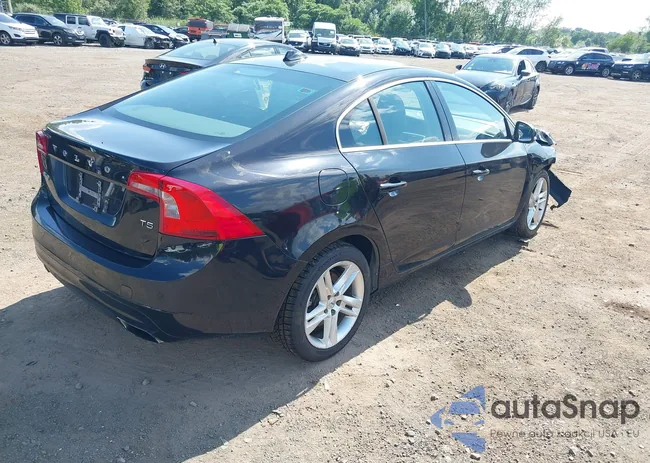 YV126MFK1F1357935: 42812237