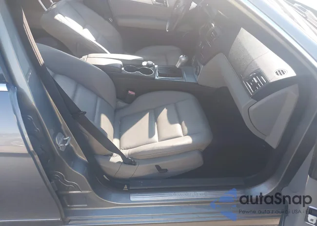 WDDGF81X08F099733: 42812253