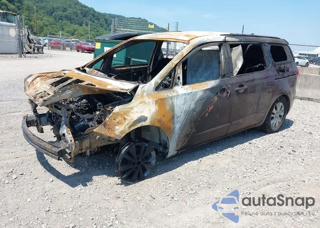 KNDMB5C1XF6069975: 42812439