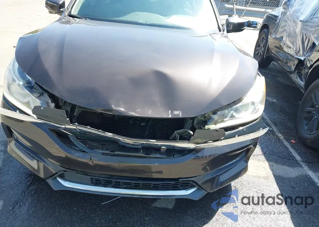 1HGCR2F92HA127246: 42812475