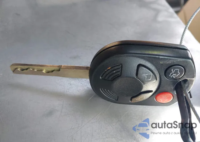 1FAHP3K24CL302737: 42811602