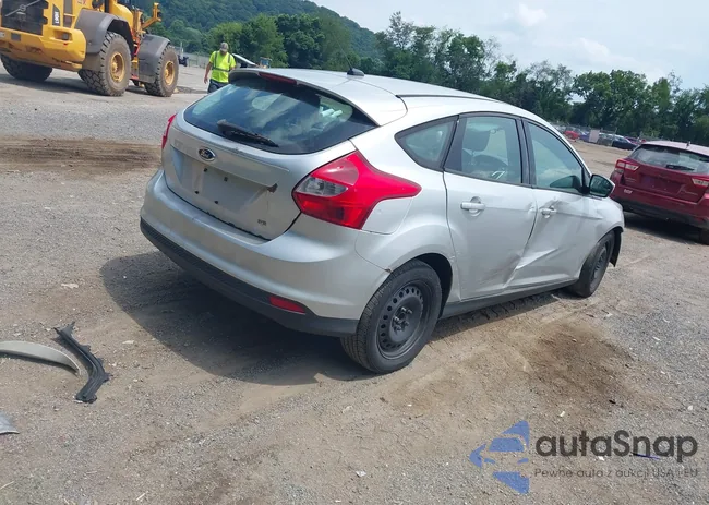 1FAHP3K24CL302737: 42811602