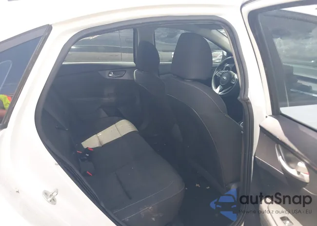 3KPF24AD4KE012904: 42811659