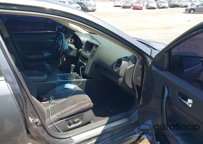 1N4AA5AP6AC848660: 42811660