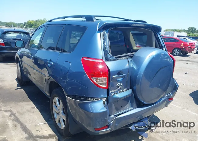 JTMZK31V286010390: 42811778