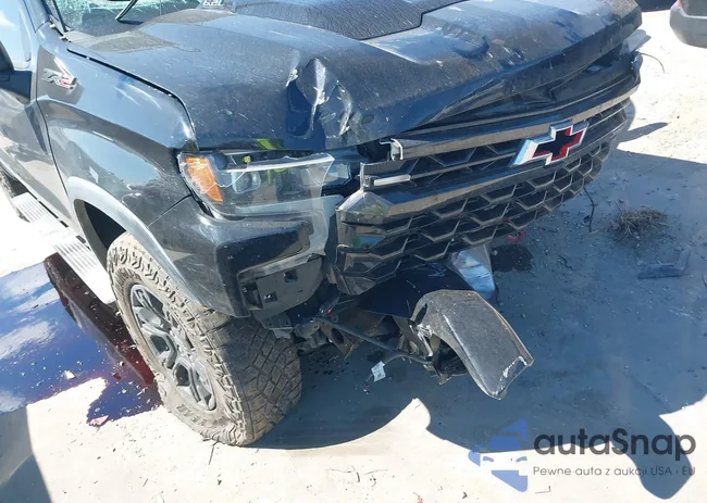 3GCUDHEL5NG651800: 42813030