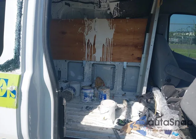 1FTYR1ZM9GKB04151: 42813047