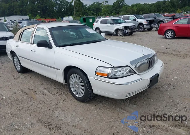 1LNHM81W43Y622188: 42813056