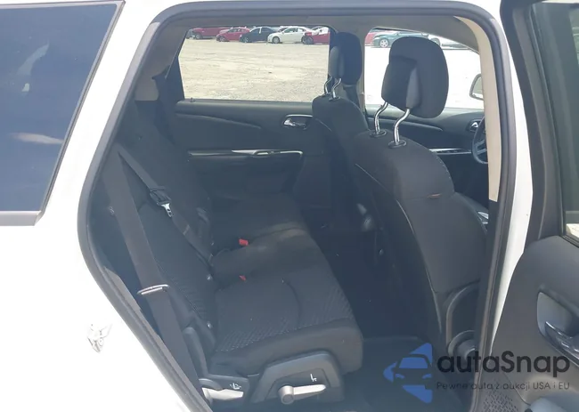 3C4PDCBGXGT206499: 42813071