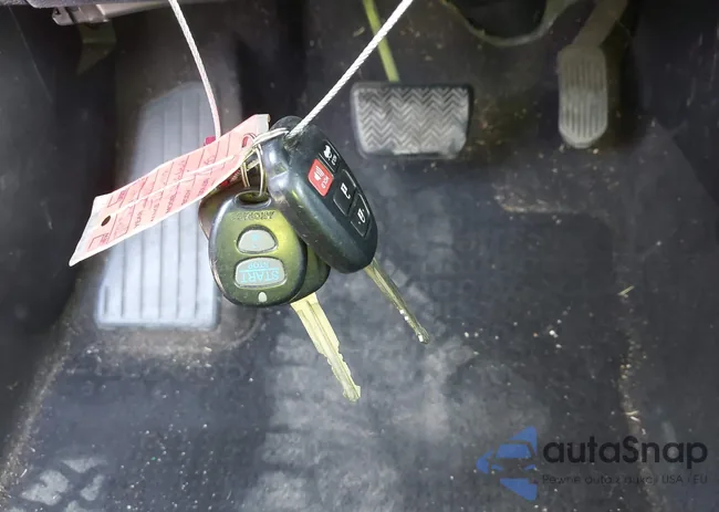 2T1BURHE6GC632440: 42813142