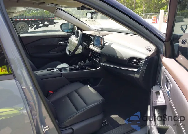 JN8BT3BA2PW011231: 42813154