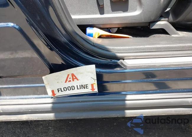 5N1DL0MM8JC511506: 42813173