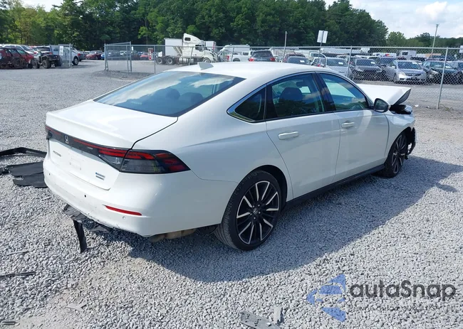 1HGCY2F85PA009698: 42813198