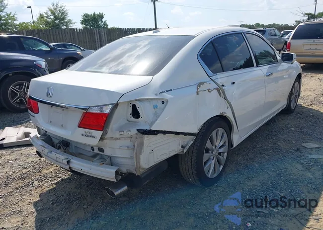 1HGCR3F97DA026087: 42813265